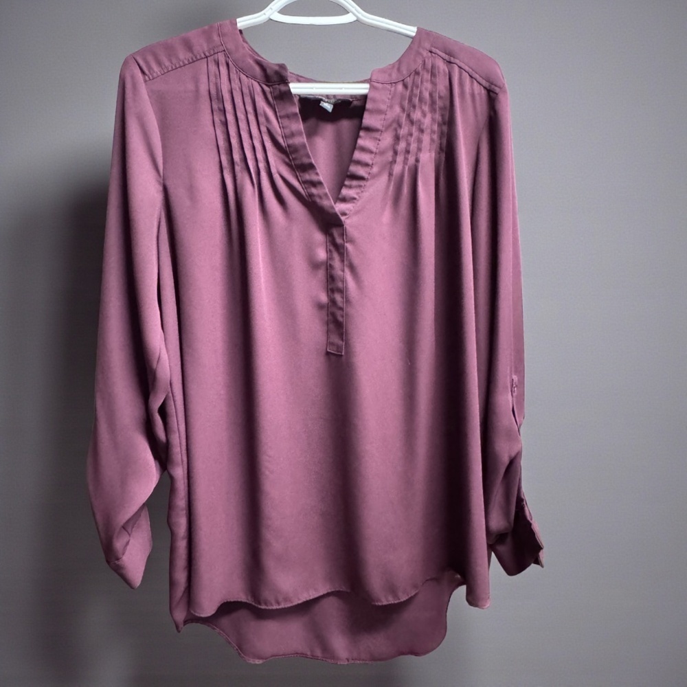 Simply Vera Vera Wang Burgundy V-Neck Crepe Blouse | Women’s Size Large